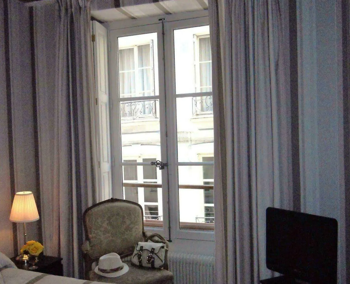 De Beaune 2* Paryż